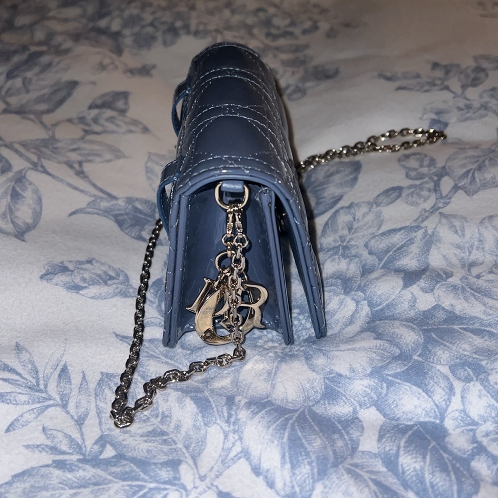 Patent leather Pouch/Belt Bag - Picture 5 of 6